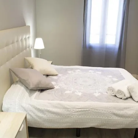 Apartamenticos Plaza Las Armas Zaragoza Exterior photo